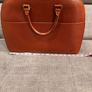 Louis Vuitton Brown Epi Leather Top-Handle Bag-Laptop bag